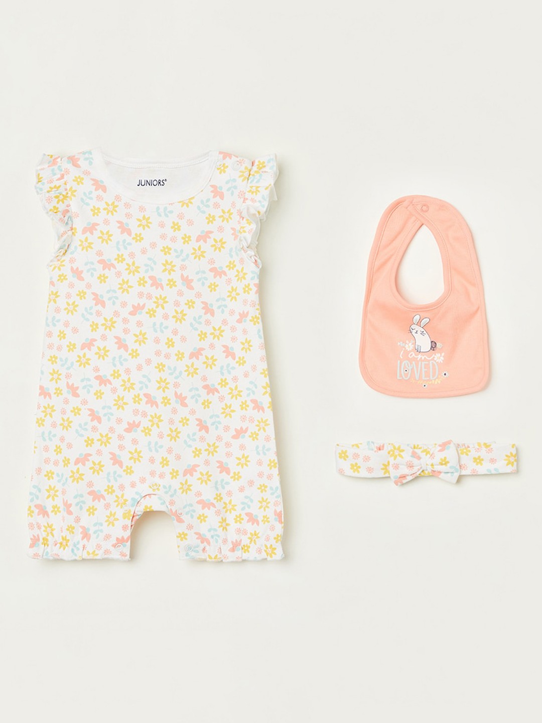Juniors by Lifestyle Infant Girls Printed Pure Cotton Romper With Bib & Headband Set, White
Juniors by Lifestyle Infant Girls Printed Pure Cotton Romper With Bib & Headband Set, White