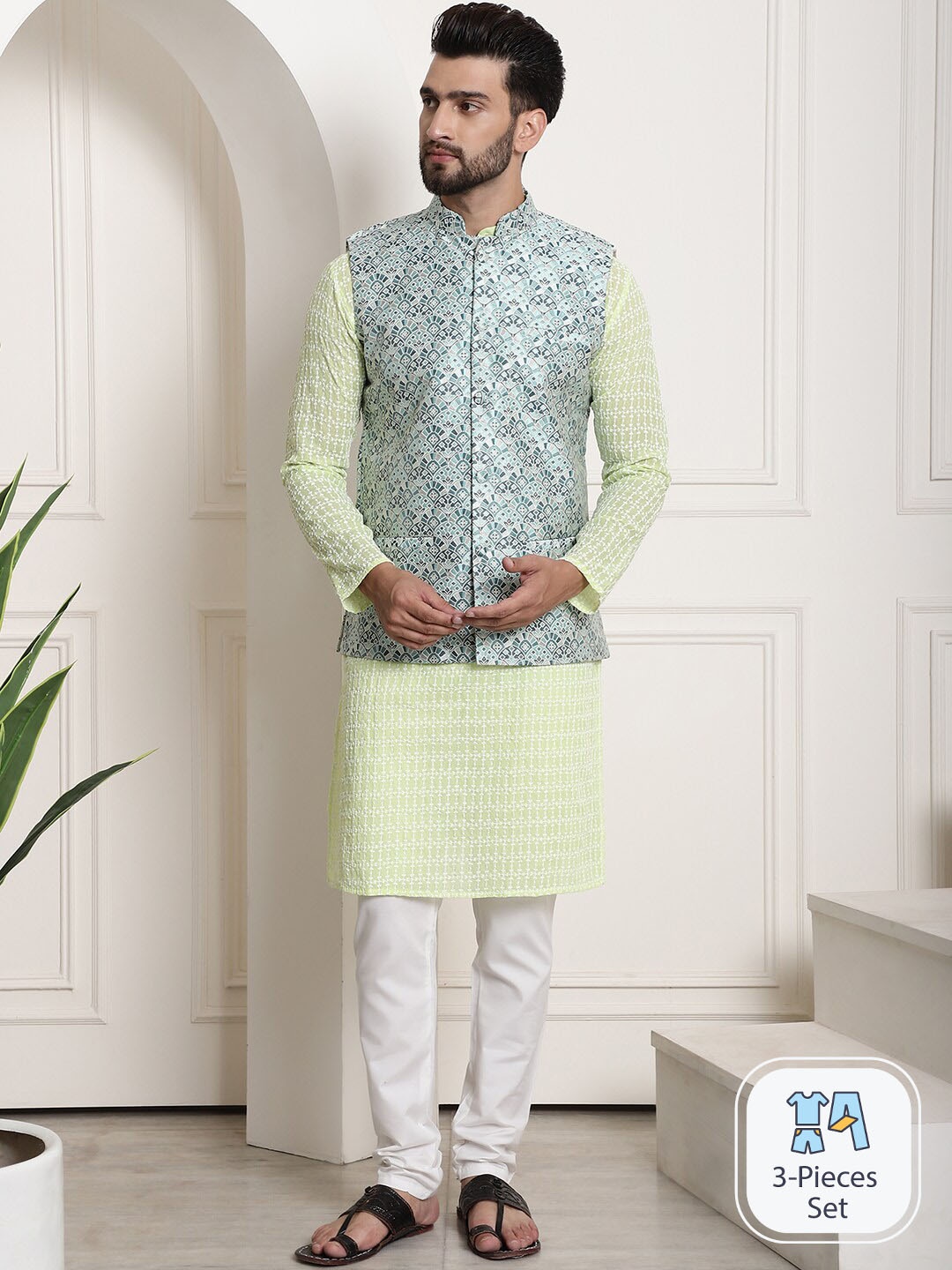 SOJANYA Ethnic Motifs Embroidered Straight Cotton Kurta With Churidar With Nehru Jacket, Green
SOJANYA Ethnic Motifs Embroidered Straight Cotton Kurta With Churidar With Nehru Jacket, Green