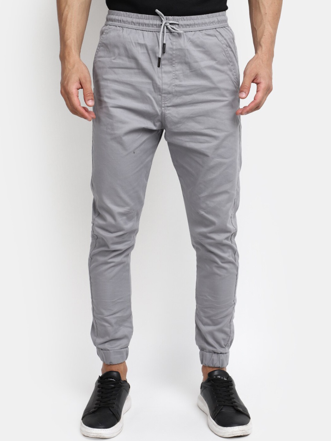 V-Mart Men Mid-Rise Straight Joggers, Grey