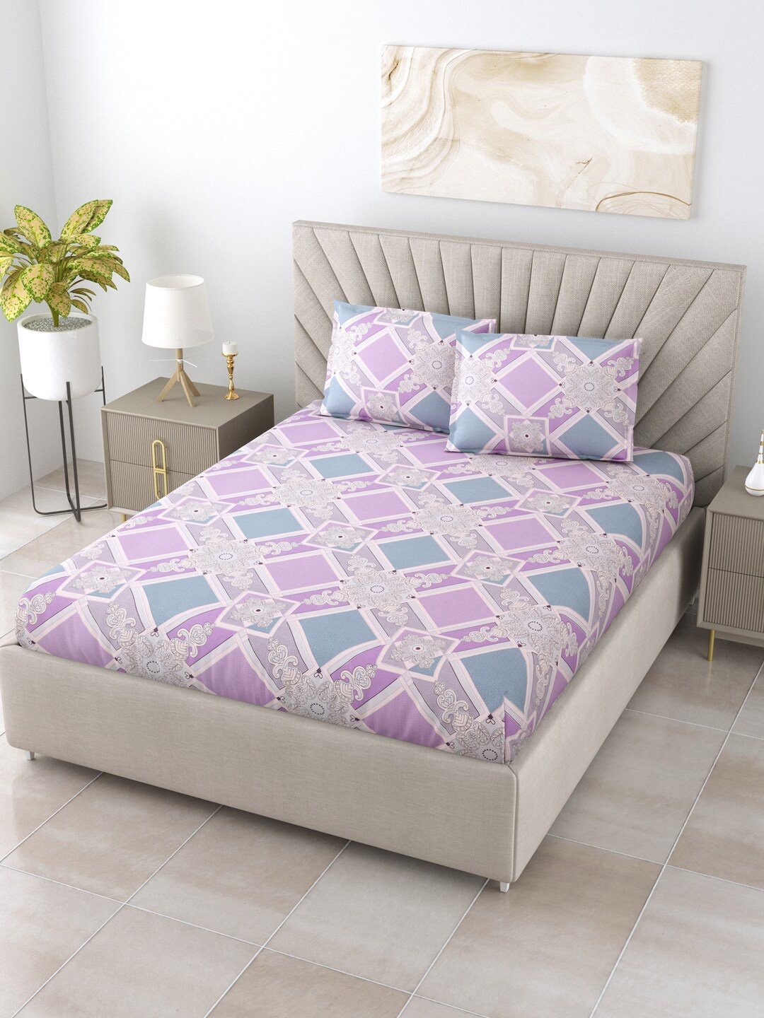 Salona Bichona Purple & White Ethnic Motifs 144 TC King Bedsheet With 2 Pillow Covers
Salona Bichona Purple & White Ethnic Motifs 144 TC King Bedsheet With 2 Pillow Covers