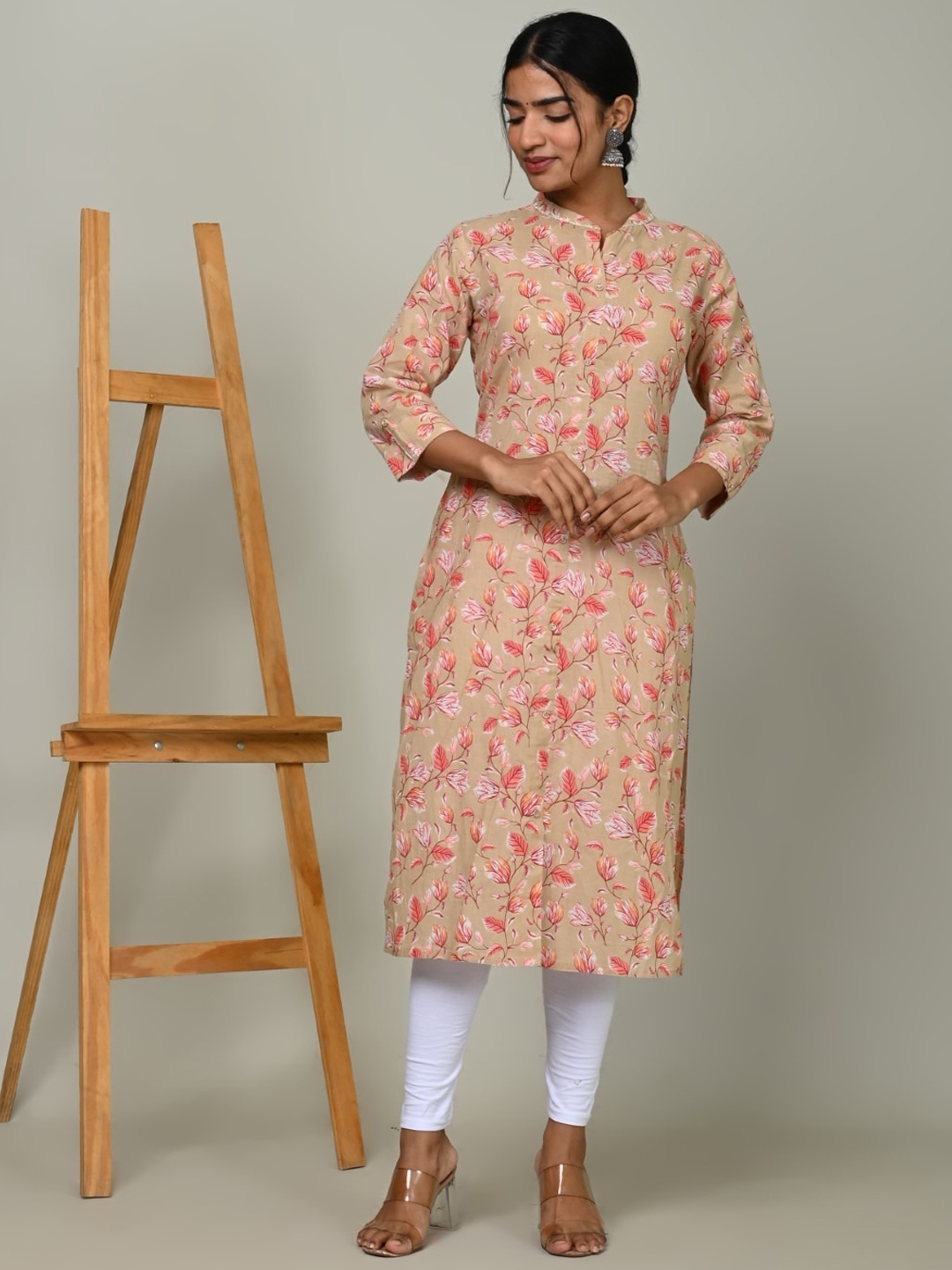 Nishika Floral Printed Pastels Kurta, Beige