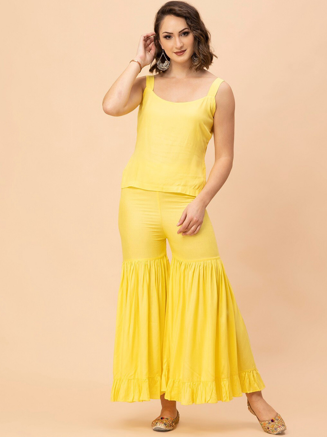 MILU MADAN Ethnic Motifs Embroidered Gotta Patti Pure Cotton Kurti With Sharara, Yellow
MILU MADAN Ethnic Motifs Embroidered Gotta Patti Pure Cotton Kurti With Sharara, Yellow