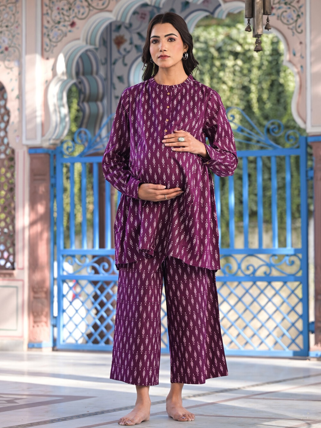 Aujjessa Ethnic Motifs Printed High Neck Pure Cotton Maternity Tunic With Palazzos, Purple
Aujjessa Ethnic Motifs Printed High Neck Pure Cotton Maternity Tunic With Palazzos, Purple