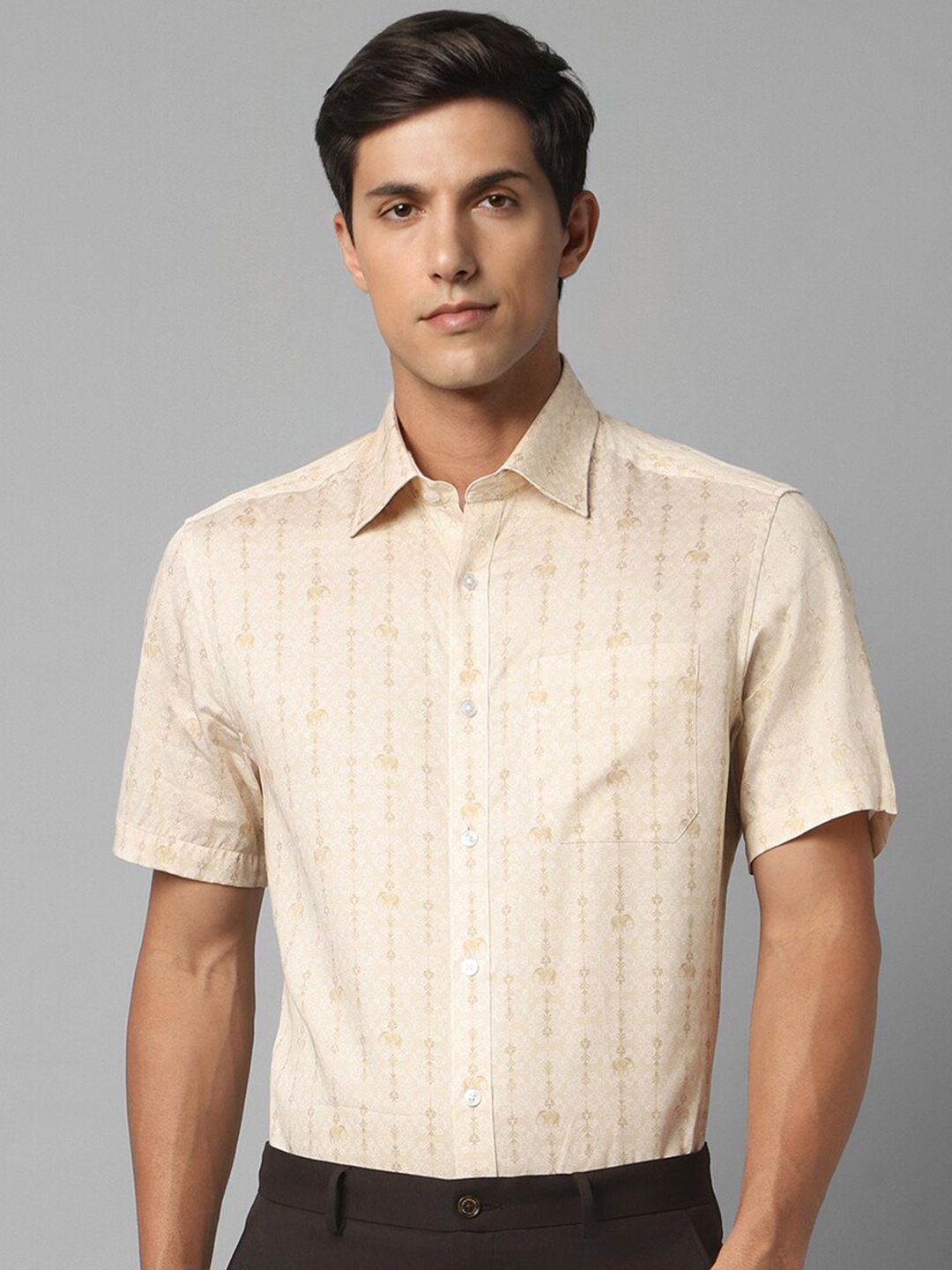 Louis Philippe Conversational Printed Pure Cotton Formal Shirt, Beige
Louis Philippe Conversational Printed Pure Cotton Formal Shirt, Beige