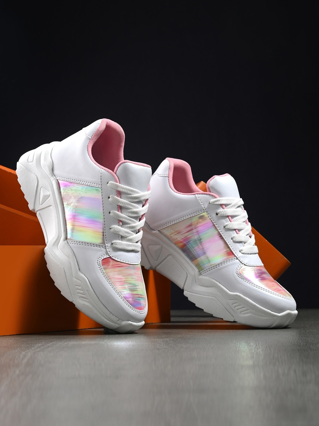 Mast & Harbour Women Colourblocked Sneakers, White