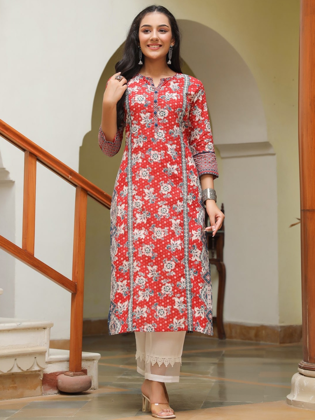 Rain & Rainbow Floral Printed Pure Cotton Straight Kurta, Red