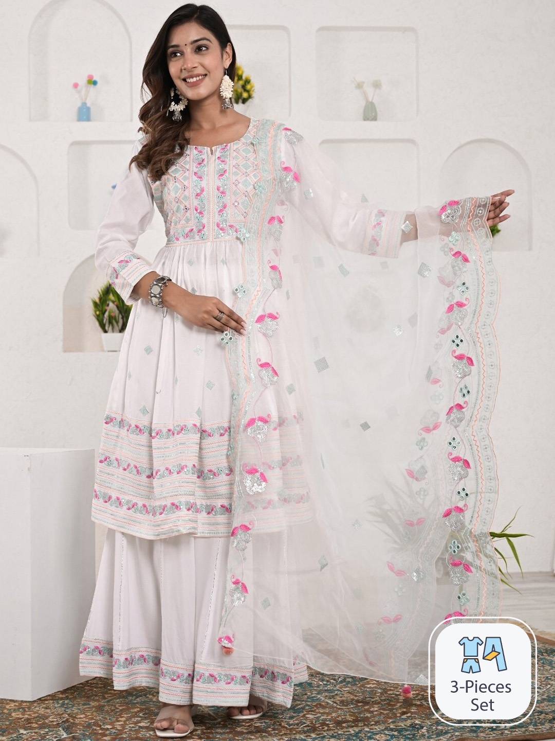 Ramas Geometric Embroidered Regular Thread Work Anarkali Kurta & Sharara With Dupatta, White
Ramas Geometric Embroidered Regular Thread Work Anarkali Kurta & Sharara With Dupatta, White