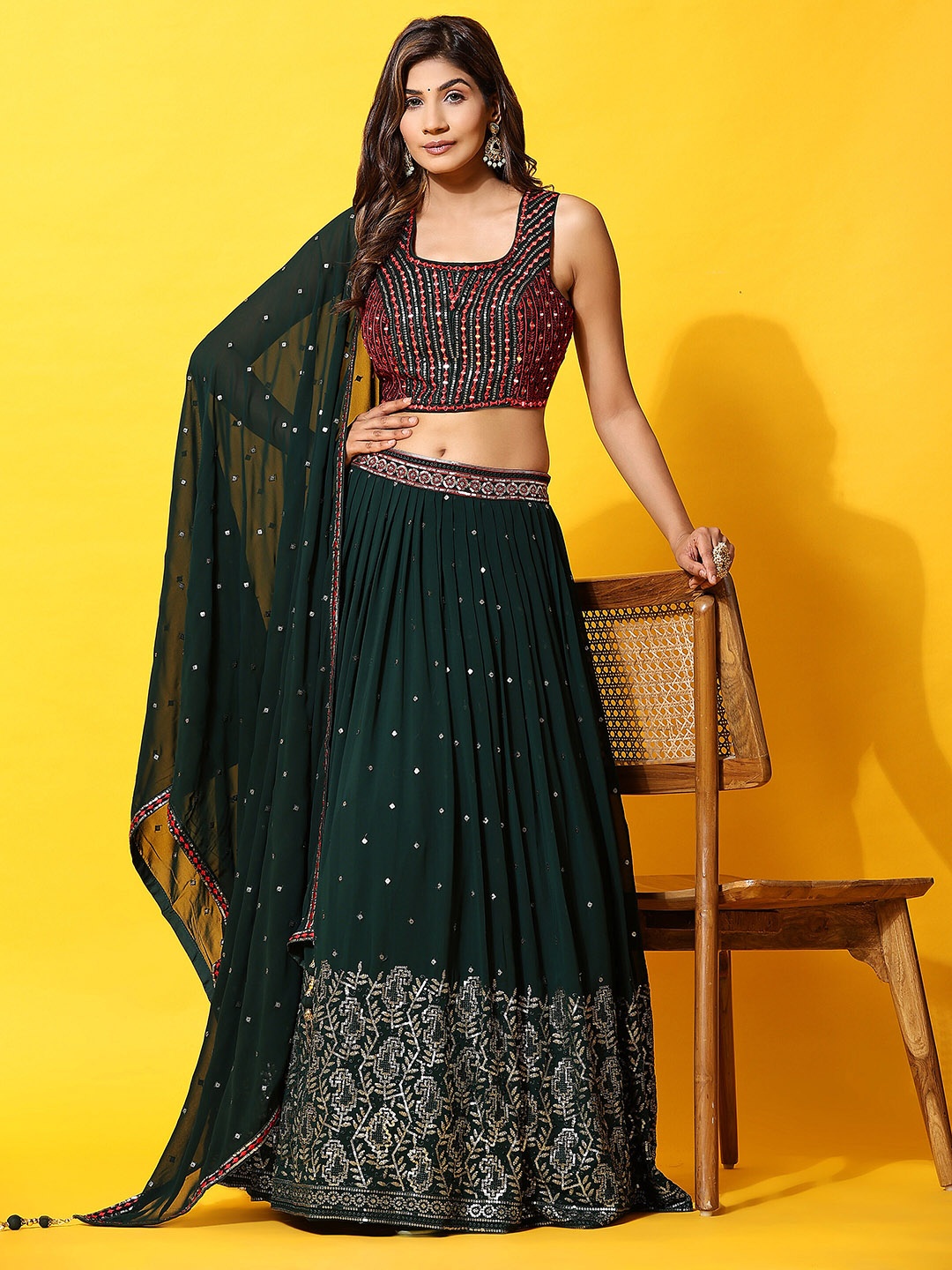 JUST FASHION Embroidered Sequinned Ready To Wear Lehenga & Blouse With Dupatta, Green
JUST FASHION Embroidered Sequinned Ready To Wear Lehenga & Blouse With Dupatta, Green