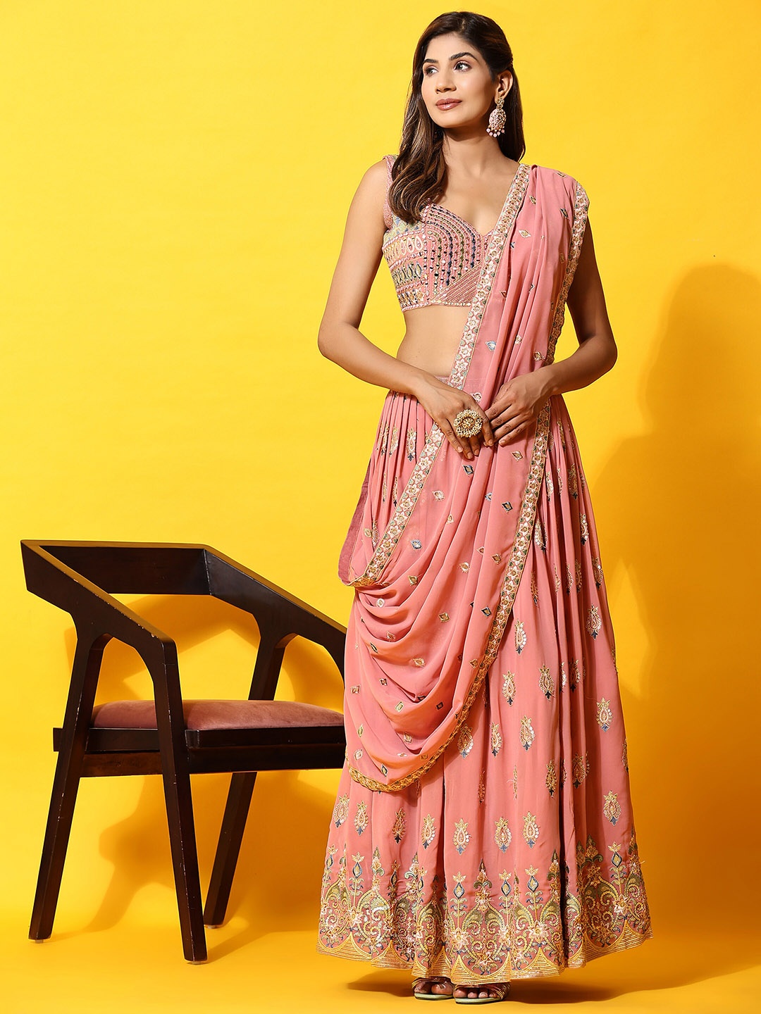 JUST FASHION Pink & Gold-Toned Embroidered Thread Work Ready to Wear Lehenga & Blouse With Dupatta
JUST FASHION Pink & Gold-Toned Embroidered Thread Work Ready to Wear Lehenga & Blouse With Dupatta