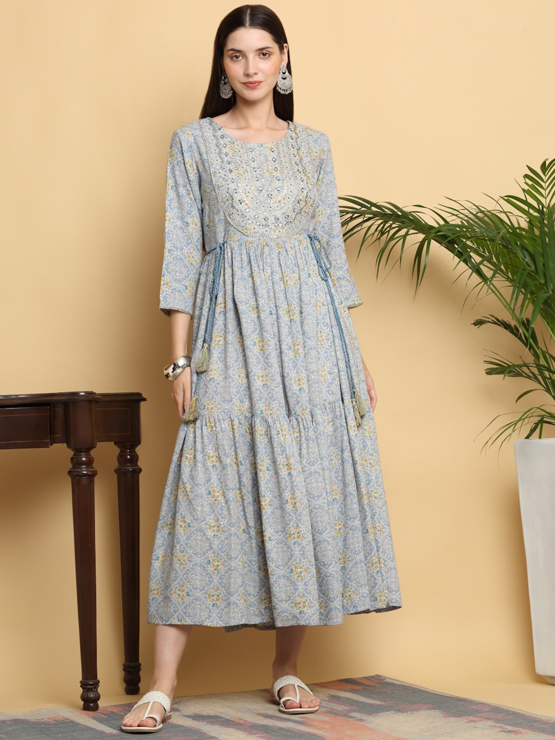 KALINI Ethnic Motifs Printed Gathered & Pleated Tiered Cotton Fit and Flare Ethnic Dress, Grey
KALINI Ethnic Motifs Printed Gathered & Pleated Tiered Cotton Fit and Flare Ethnic Dress, Grey