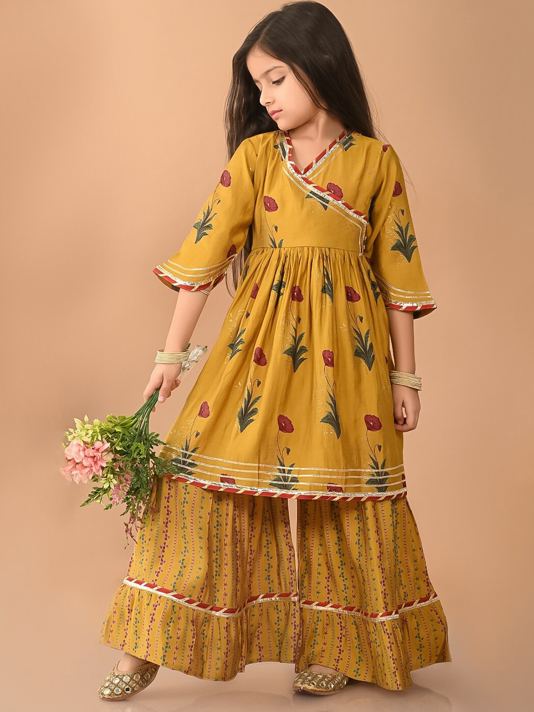 LilPicks Girls Floral Printed Angrakha Gotta Patti Pure Cotton Kurta with Sharara, Yellow
LilPicks Girls Floral Printed Angrakha Gotta Patti Pure Cotton Kurta with Sharara, Yellow