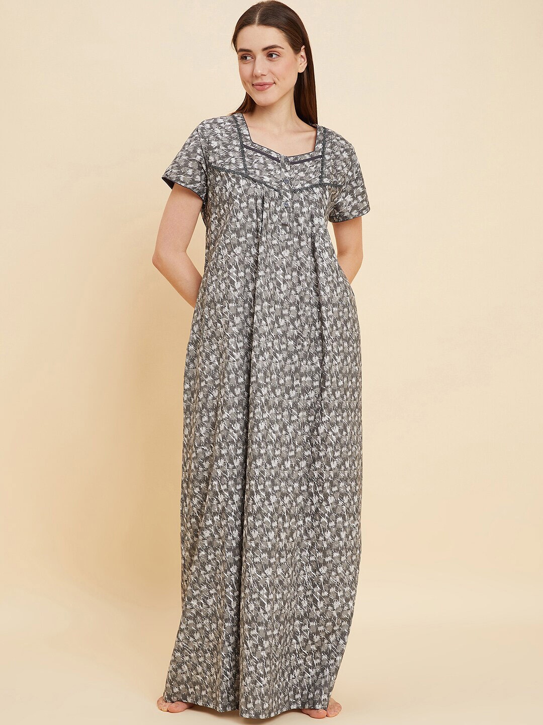 Sweet Dreams Grey And White Floral Printed Square Neck Pure Cotton Maxi Nightdress
Sweet Dreams Grey And White Floral Printed Square Neck Pure Cotton Maxi Nightdress