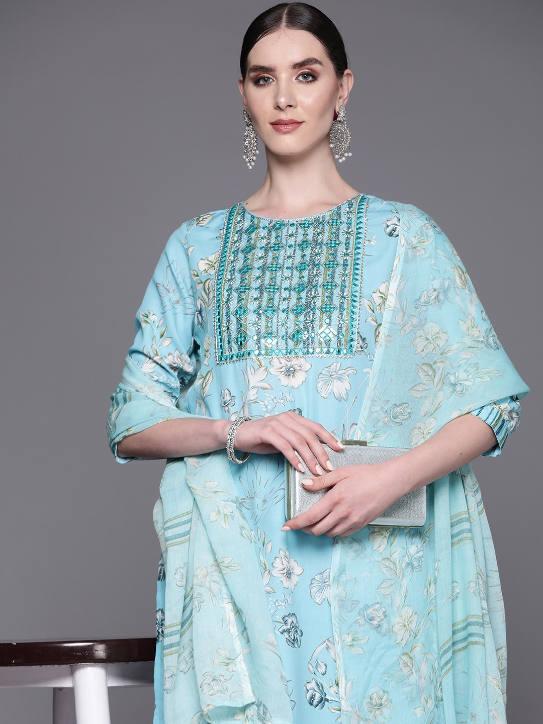 Indo Era Women Floral Embroidered Sequinned Pure Cotton Kurta with Trousers & With Dupatta, Blue
Indo Era Women Floral Embroidered Sequinned Pure Cotton Kurta with Trousers & With Dupatta, Blue