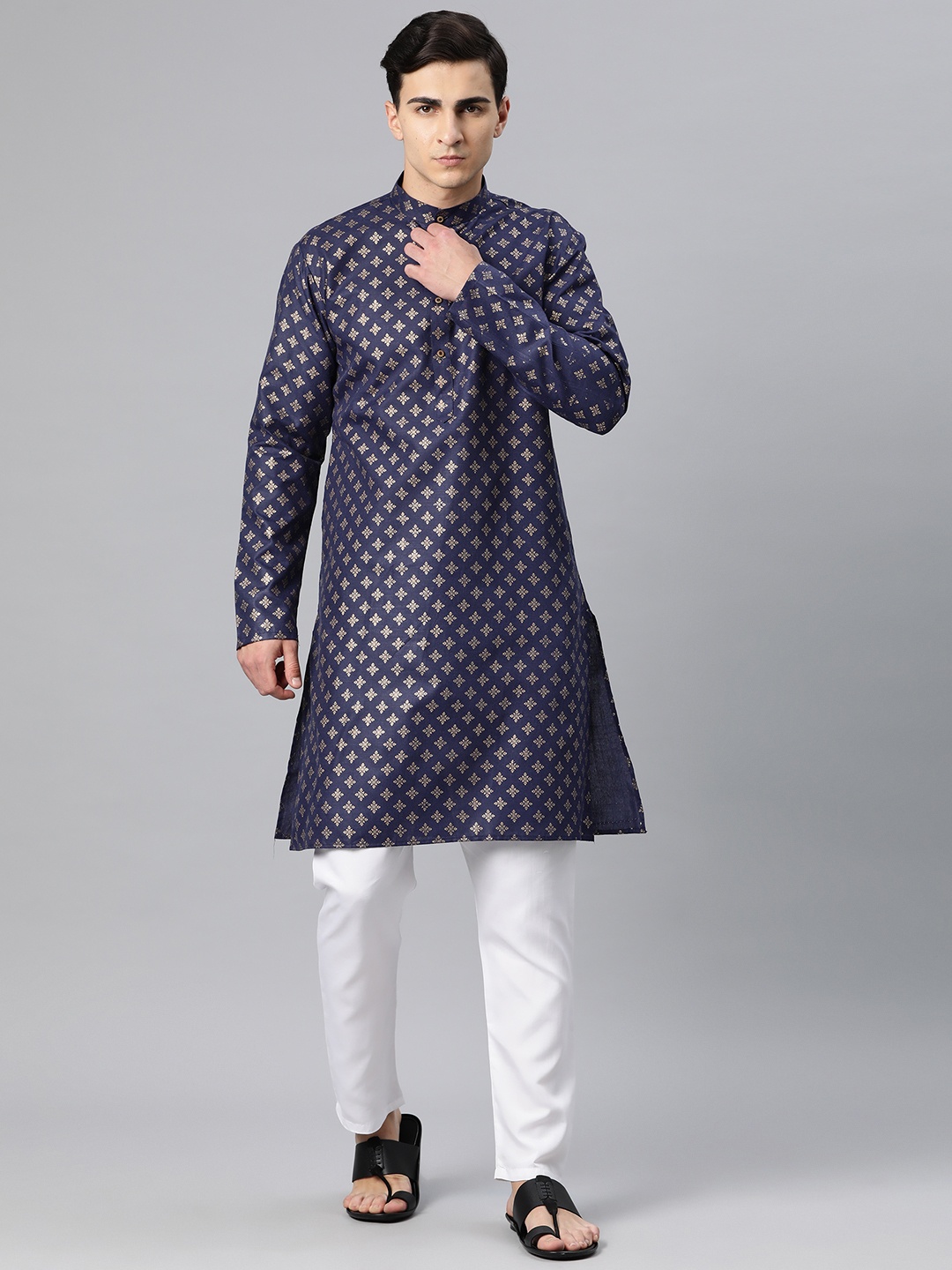 Luxrio Men Ethnic Motifs Printed Mandarin Collar Regular Kurta with Pyjamas, Navy blue
Luxrio Men Ethnic Motifs Printed Mandarin Collar Regular Kurta with Pyjamas, Navy blue