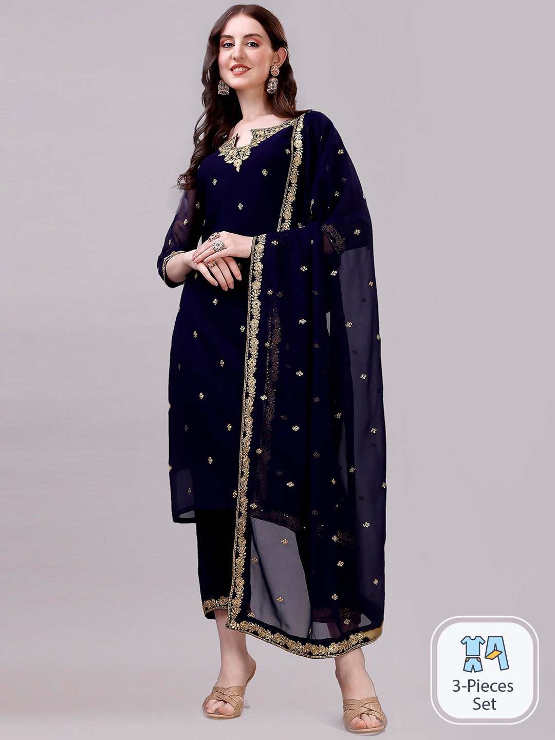 GORGONE Ethnic Motifs Embroidered Sequinned Detail Straight Kurta & Trousers With Dupatta, Blue
GORGONE Ethnic Motifs Embroidered Sequinned Detail Straight Kurta & Trousers With Dupatta, Blue
