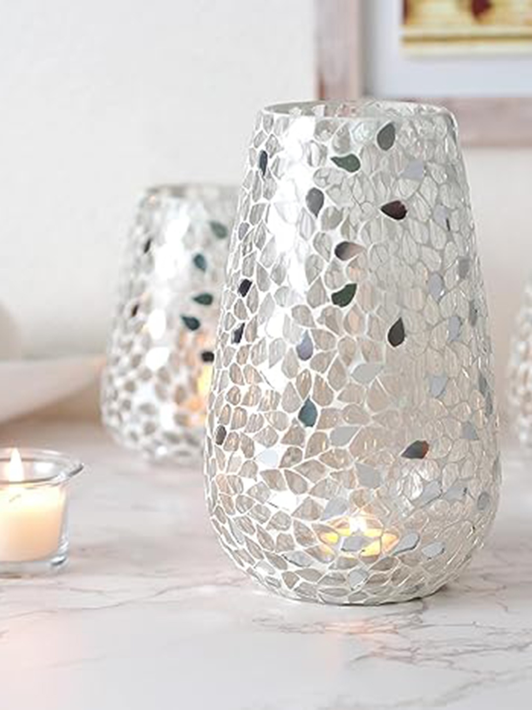 HOSLEY Grey Textured Mosaic Glass Votive Tealight Candle Holder With 6 Pcs Free Tea Lights
HOSLEY Grey Textured Mosaic Glass Votive Tealight Candle Holder With 6 Pcs Free Tea Lights