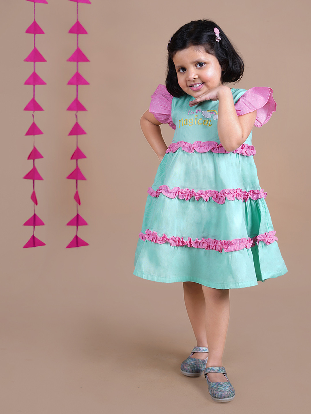 Little Llama Girls Round Neck Cap Sleeves Ruffled Pure Cotton Casual A-Line Dress, Sea green
Little Llama Girls Round Neck Cap Sleeves Ruffled Pure Cotton Casual A-Line Dress, Sea green