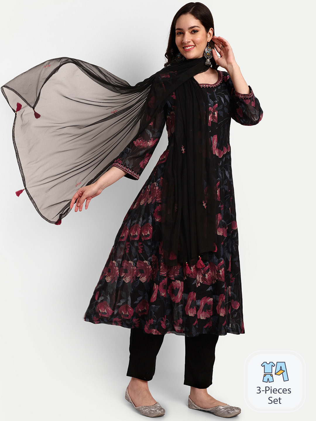 KAVITA GUPTA Floral Printed Thread Work Chanderi Cotton Kurta With Palazzos & Dupatta, Black
KAVITA GUPTA Floral Printed Thread Work Chanderi Cotton Kurta With Palazzos & Dupatta, Black