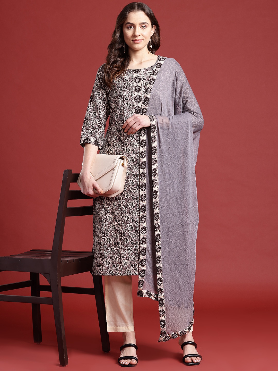 Anouk Women Ethnic Motifs Printed Pure Cotton Kurta with Trousers & Dupatta, Grey
Anouk Women Ethnic Motifs Printed Pure Cotton Kurta with Trousers & Dupatta, Grey