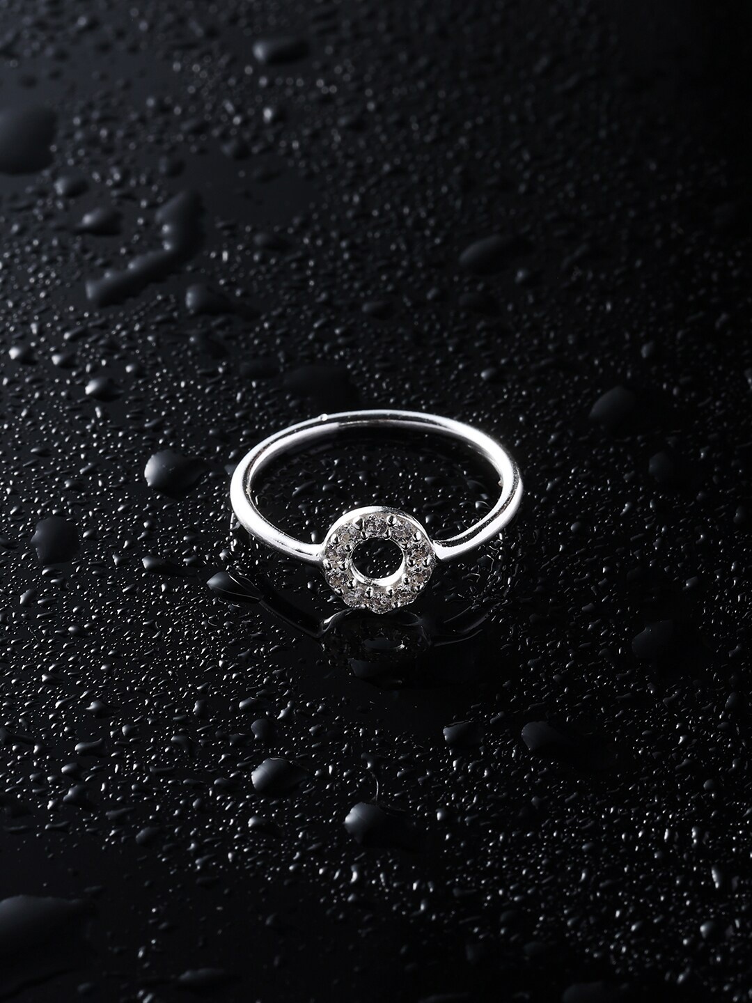 Accessorize 925 Pure Sterling Silver Cubic Zirconia Studded Circle Shaped Finger Ring
Accessorize 925 Pure Sterling Silver Cubic Zirconia Studded Circle Shaped Finger Ring