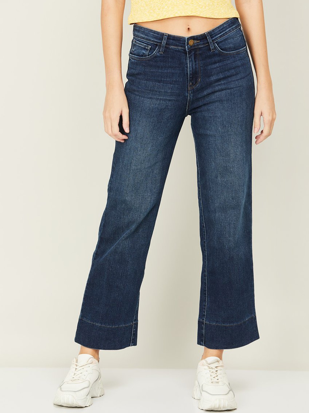 Xpose Women Comfort Wide Leg High-Rise Low Distress Light Fade Stretchable Jeans, Navy blue
Xpose Women Comfort Wide Leg High-Rise Low Distress Light Fade Stretchable Jeans, Navy blue