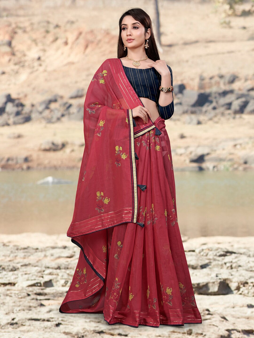 Mitera Maroon Floral Printed Saree