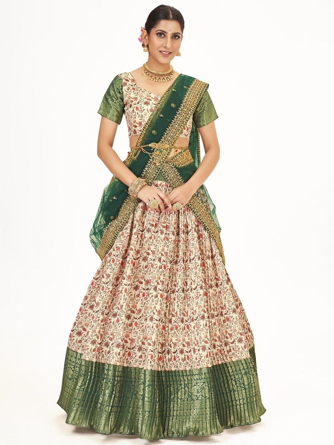 SHOPGARB Floral Printed Semi-Stitched Lehenga & Unstitched Blouse With Dupatta, Cream
SHOPGARB Floral Printed Semi-Stitched Lehenga & Unstitched Blouse With Dupatta, Cream