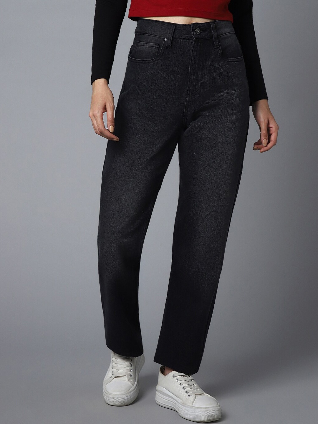 High Star Women Straight Fit High-Rise Clean Look Light Fade Stretchable Jeans, Black
High Star Women Straight Fit High-Rise Clean Look Light Fade Stretchable Jeans, Black