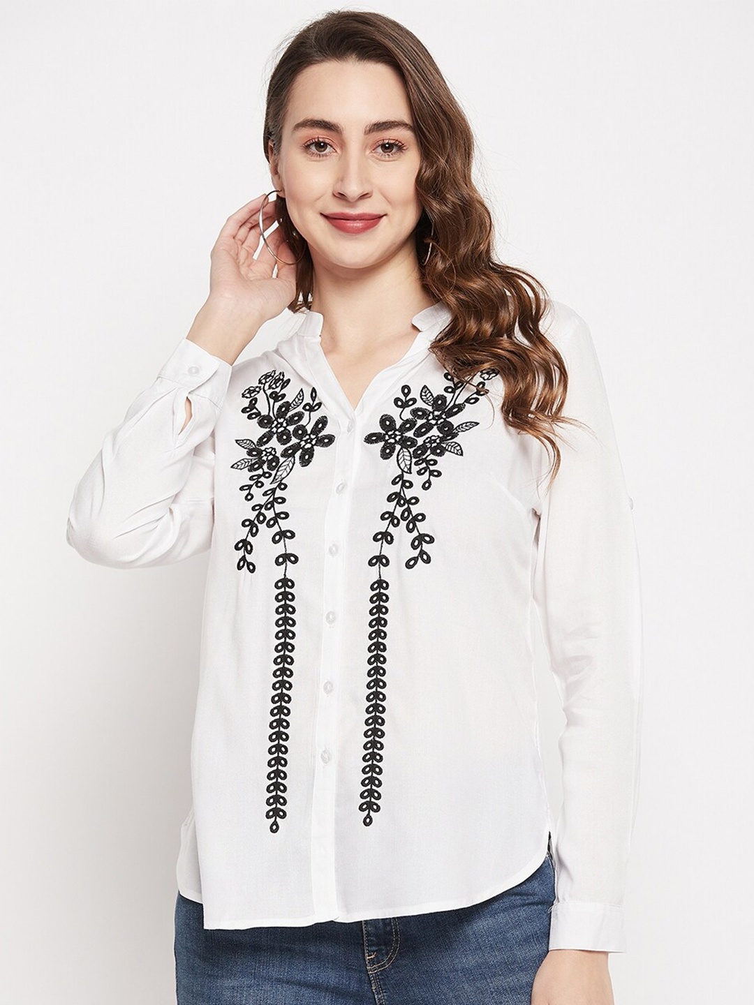 BAESD Mandarin Collar Roll-Up Sleeves Embroidered Classic Regular Fit Casual Shirt, White
BAESD Mandarin Collar Roll-Up Sleeves Embroidered Classic Regular Fit Casual Shirt, White