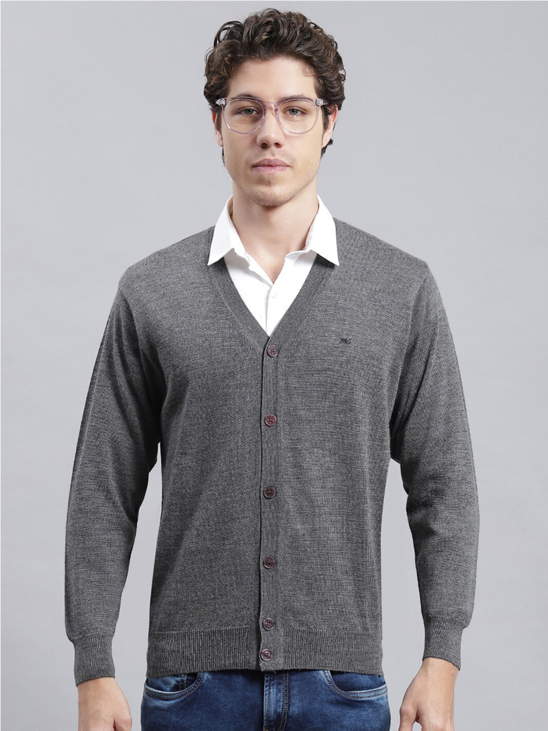 Monte Carlo V-Neck Woollen Cardigan, Grey melange
Monte Carlo V-Neck Woollen Cardigan, Grey melange