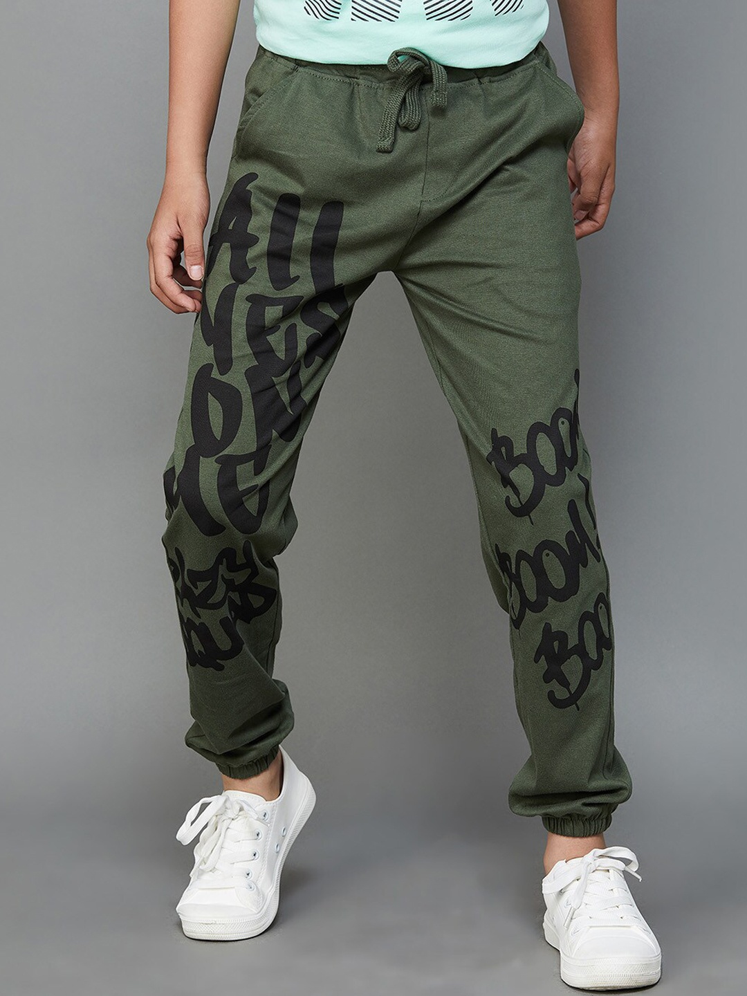 Fame Forever by Lifestyle Boys Typography Printed Cotton Mid-Rise Regular Fit Joggers, Olive
Fame Forever by Lifestyle Boys Typography Printed Cotton Mid-Rise Regular Fit Joggers, Olive