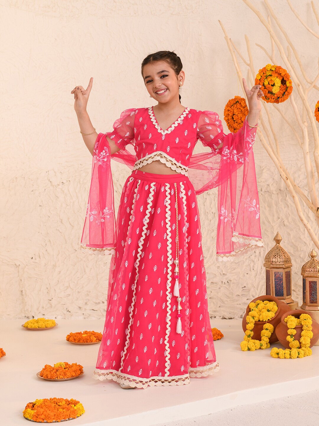pspeaches Girls Embroidered Thread Work Ready to Wear Lehenga & Blouse With Dupatta, Magenta
pspeaches Girls Embroidered Thread Work Ready to Wear Lehenga & Blouse With Dupatta, Magenta