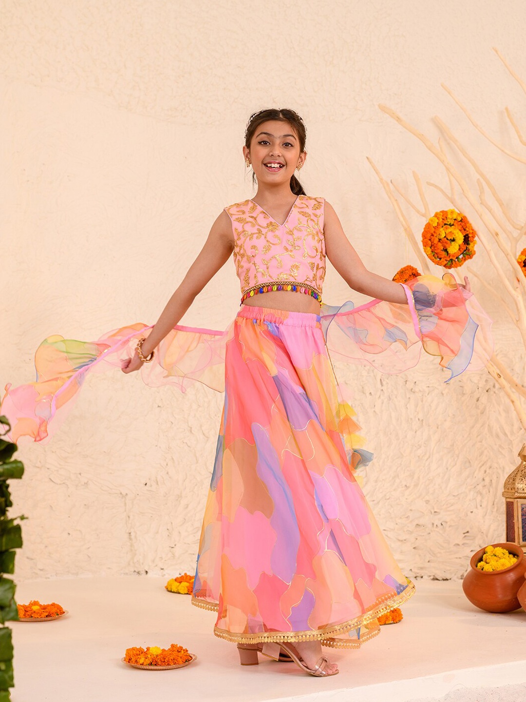 pspeaches Girls Embellished Thread Work Ready to Wear Lehenga & Blouse With Dupatta, Pink
pspeaches Girls Embellished Thread Work Ready to Wear Lehenga & Blouse With Dupatta, Pink