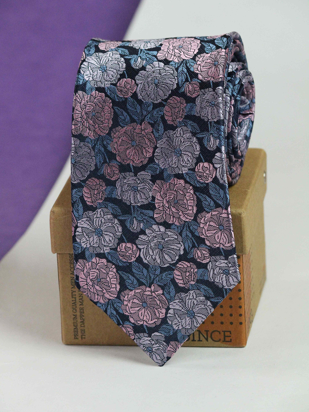 Tossido Men Floral Printed Broad Casual Tie, Blue
Tossido Men Floral Printed Broad Casual Tie, Blue