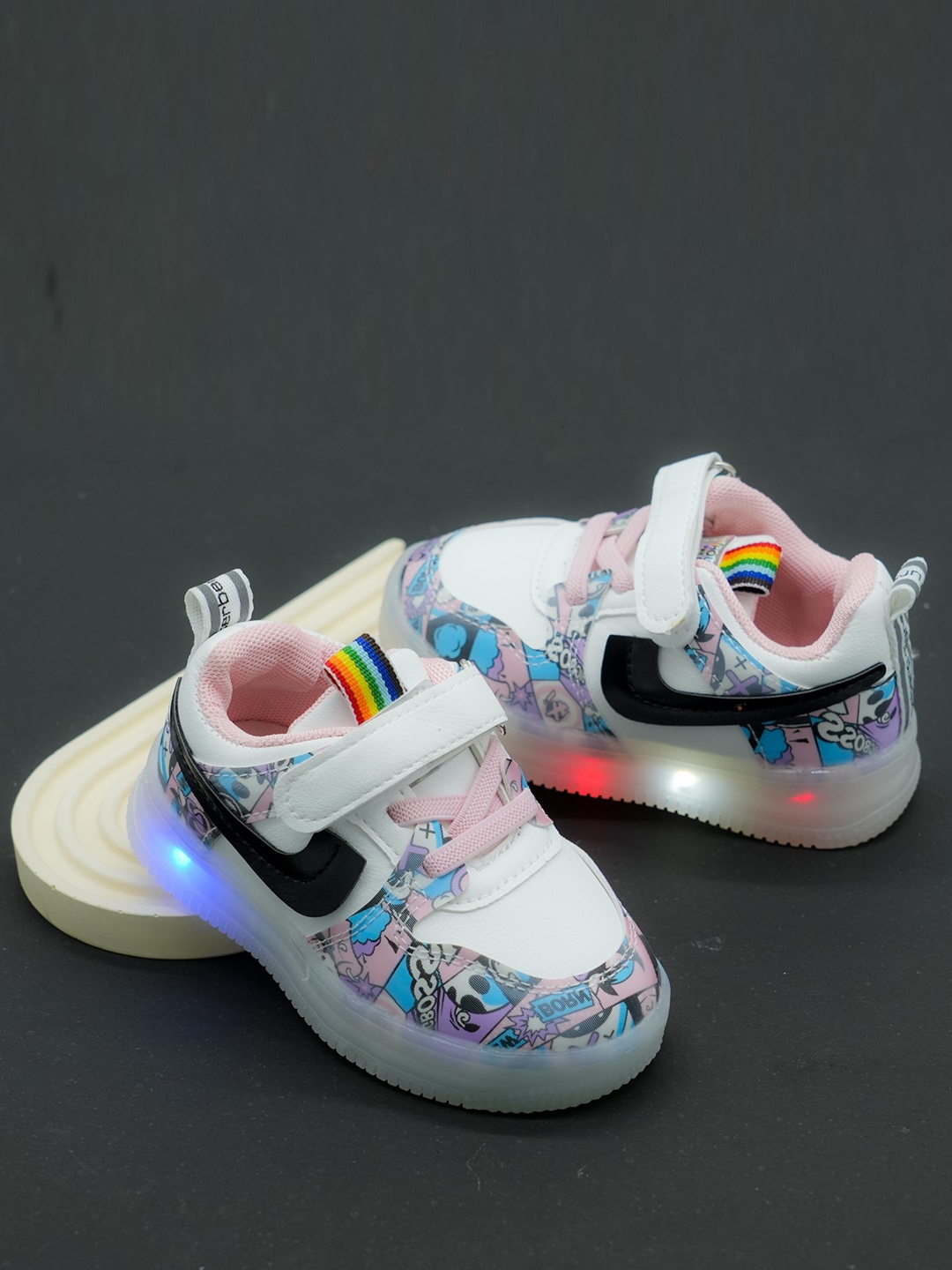 FEETWELL SHOES Kids Printed Sneakers With LED Lights, White