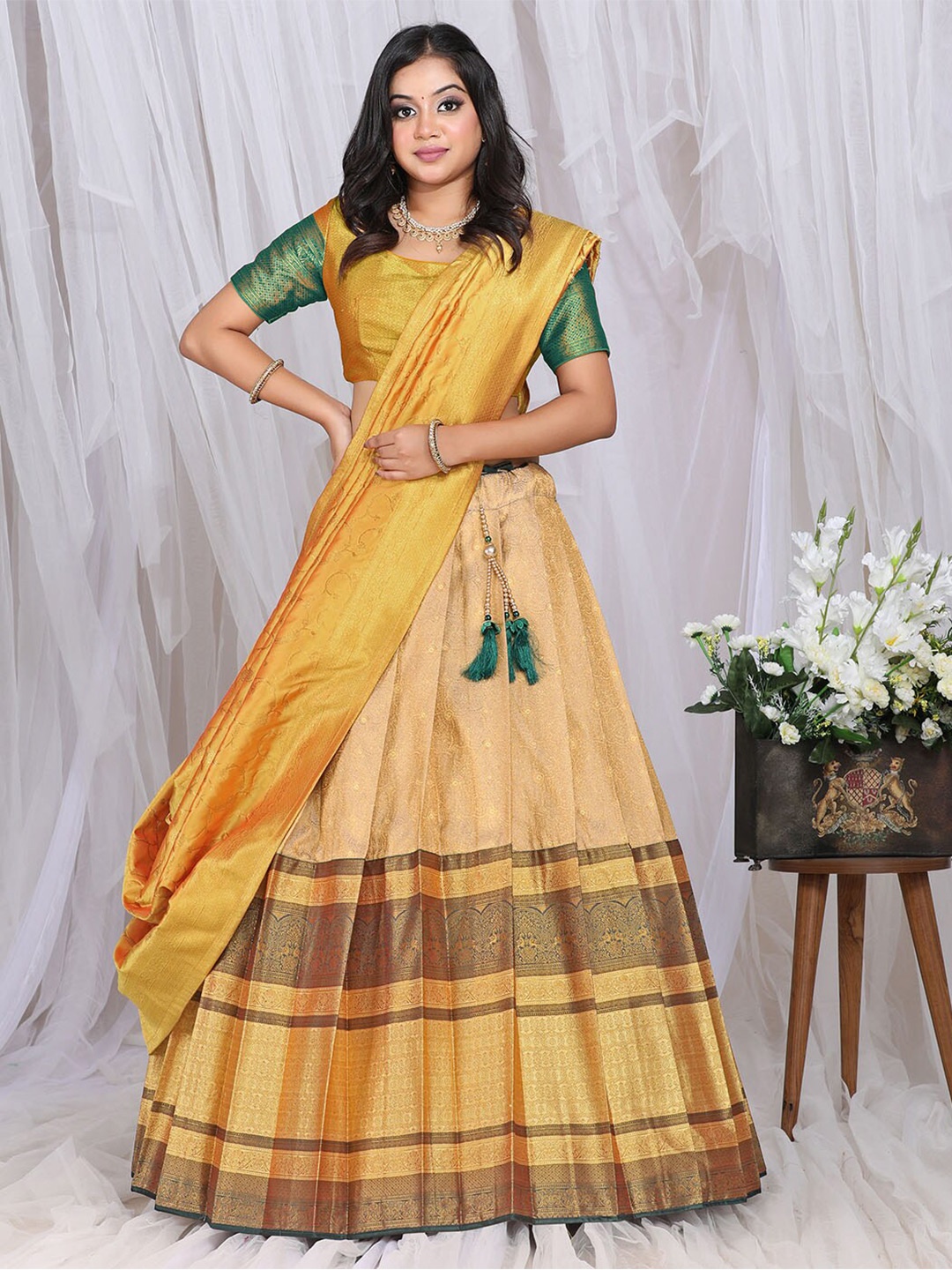 HALFSAREE STUDIO Woven Design Semi-Stitched Lehenga & Unstitched Blouse With Dupatta, Cream
HALFSAREE STUDIO Woven Design Semi-Stitched Lehenga & Unstitched Blouse With Dupatta, Cream