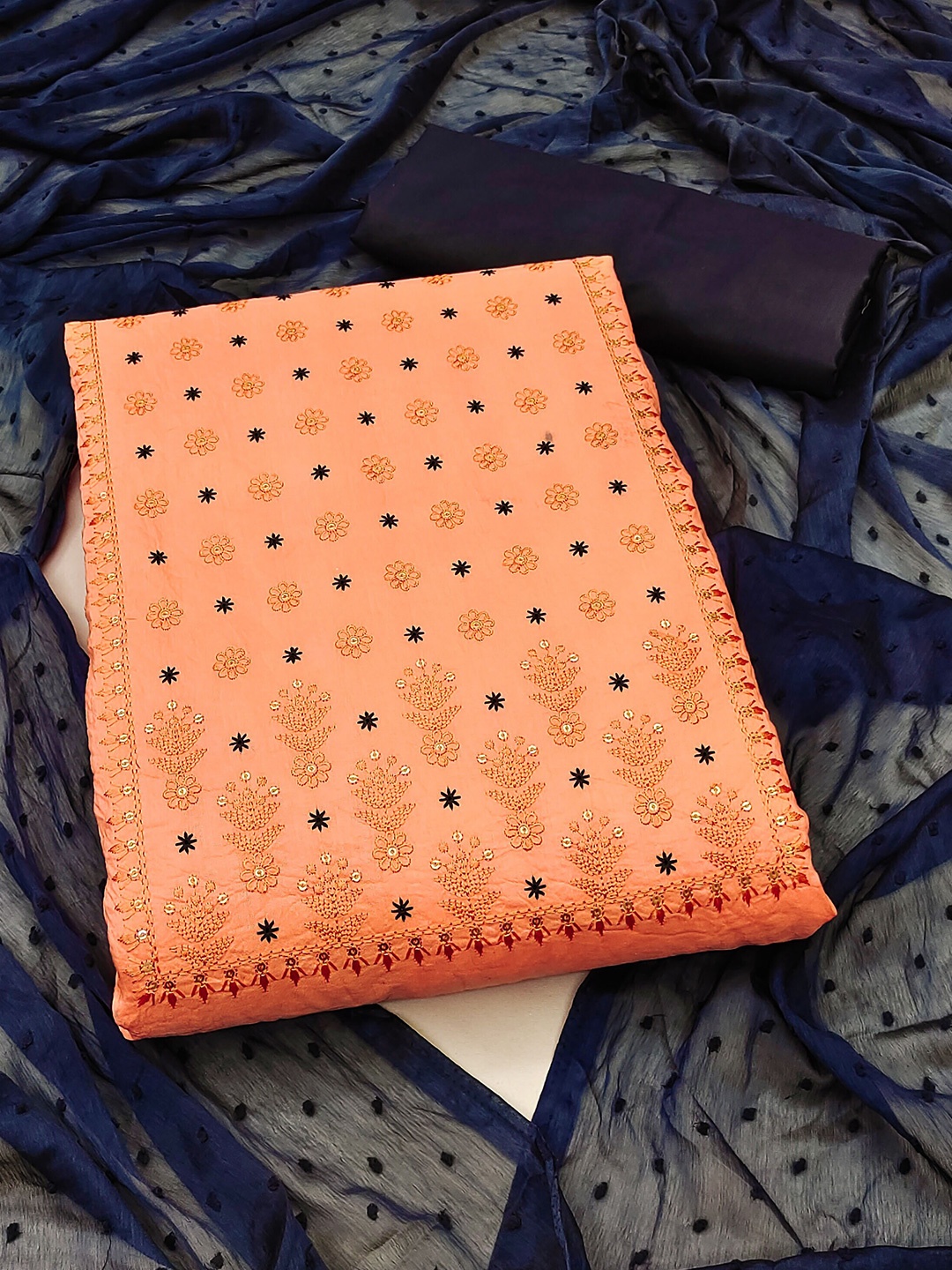 SHADOW & SAINING Ethnic Motifs Embroidered Pure Cotton Unstitched Dress Material, Peach
SHADOW & SAINING Ethnic Motifs Embroidered Pure Cotton Unstitched Dress Material, Peach