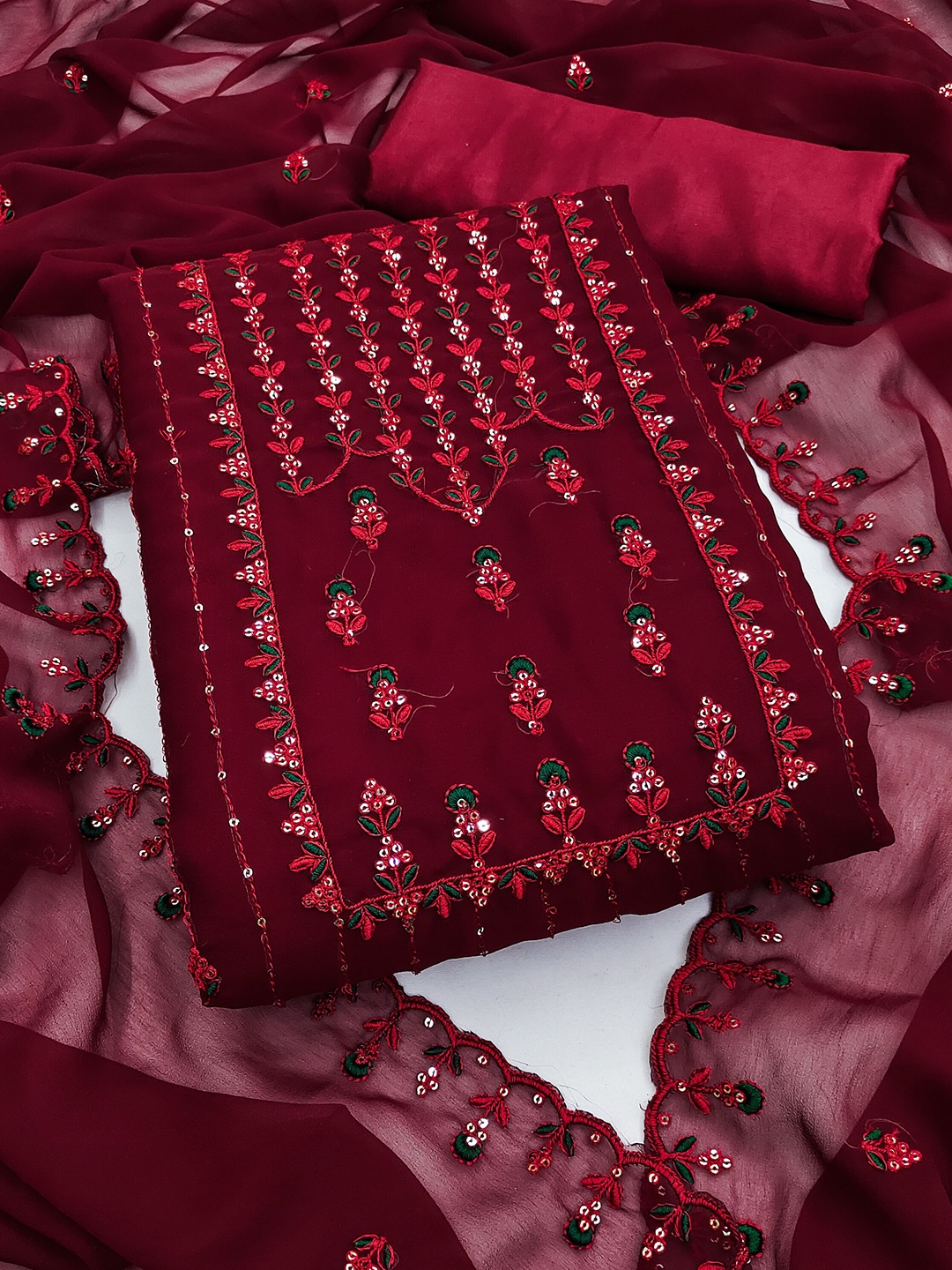 SHADOW & SAINING Ethnic Motifs Embroidered Sequined Unstitched Dress Material, Maroon
SHADOW & SAINING Ethnic Motifs Embroidered Sequined Unstitched Dress Material, Maroon