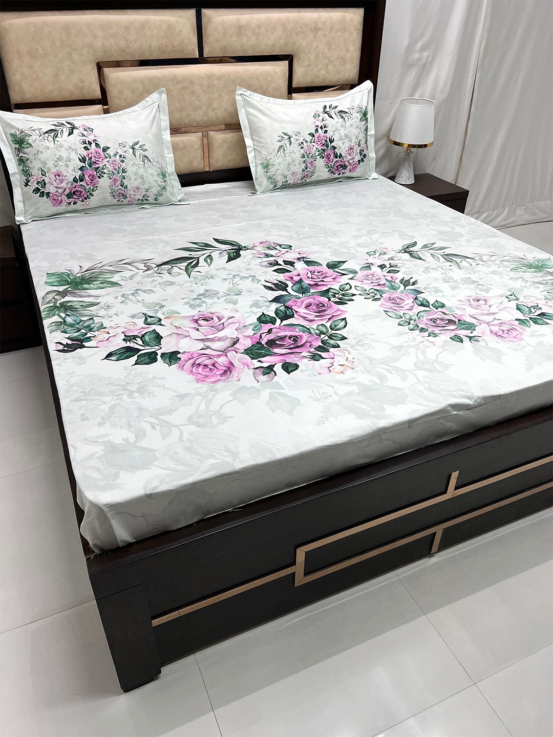 Pure Decor Majestic Pink Floral 400 TC Pure Cotton King Bedsheet with 2 Pillow Covers
Pure Decor Majestic Pink Floral 400 TC Pure Cotton King Bedsheet with 2 Pillow Covers