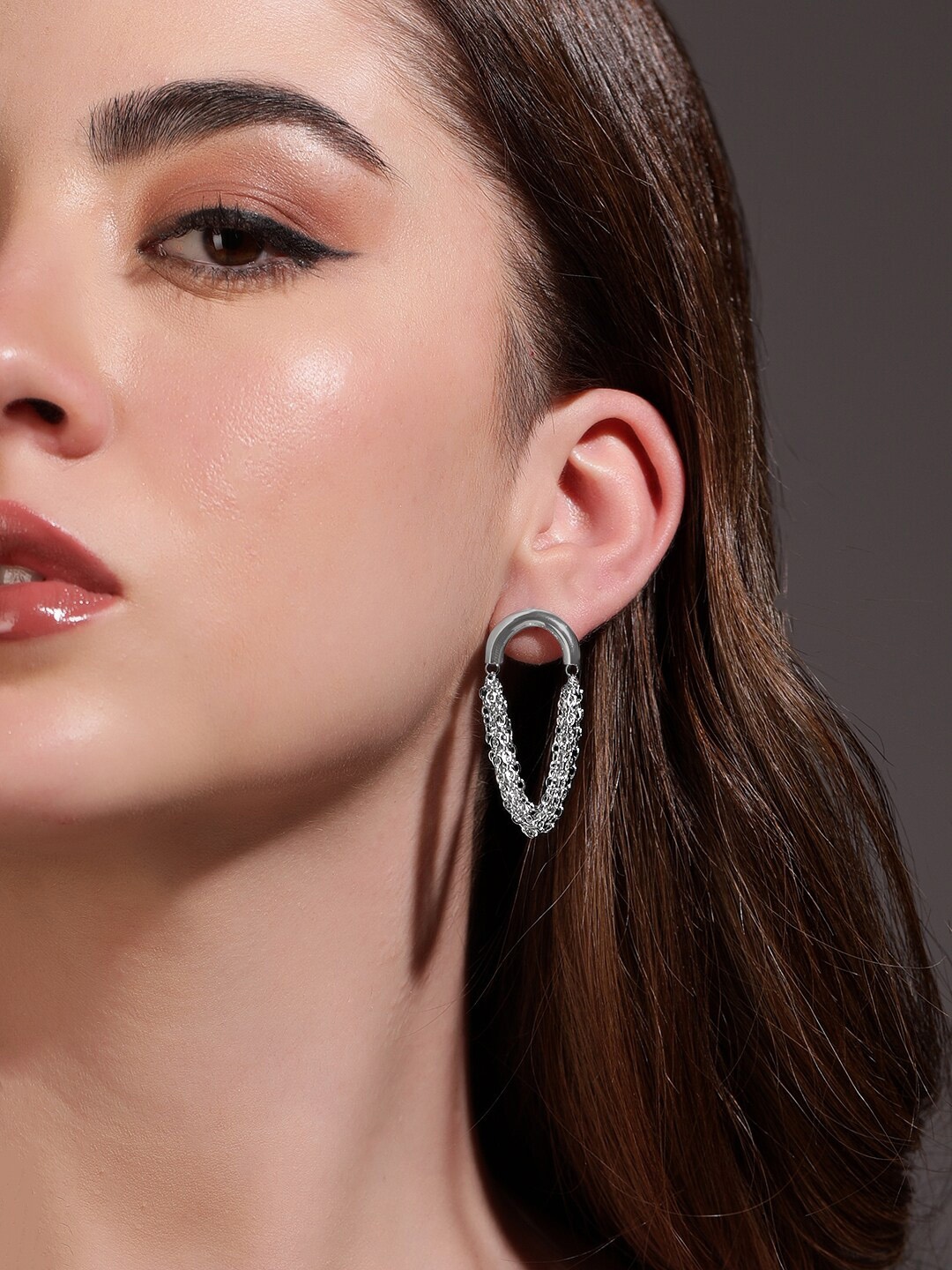 Rubans Voguish Rhodium Plated Waterproof Dainty Danglers Tarnish Free Earrings, Silver
Rubans Voguish Rhodium Plated Waterproof Dainty Danglers Tarnish Free Earrings, Silver