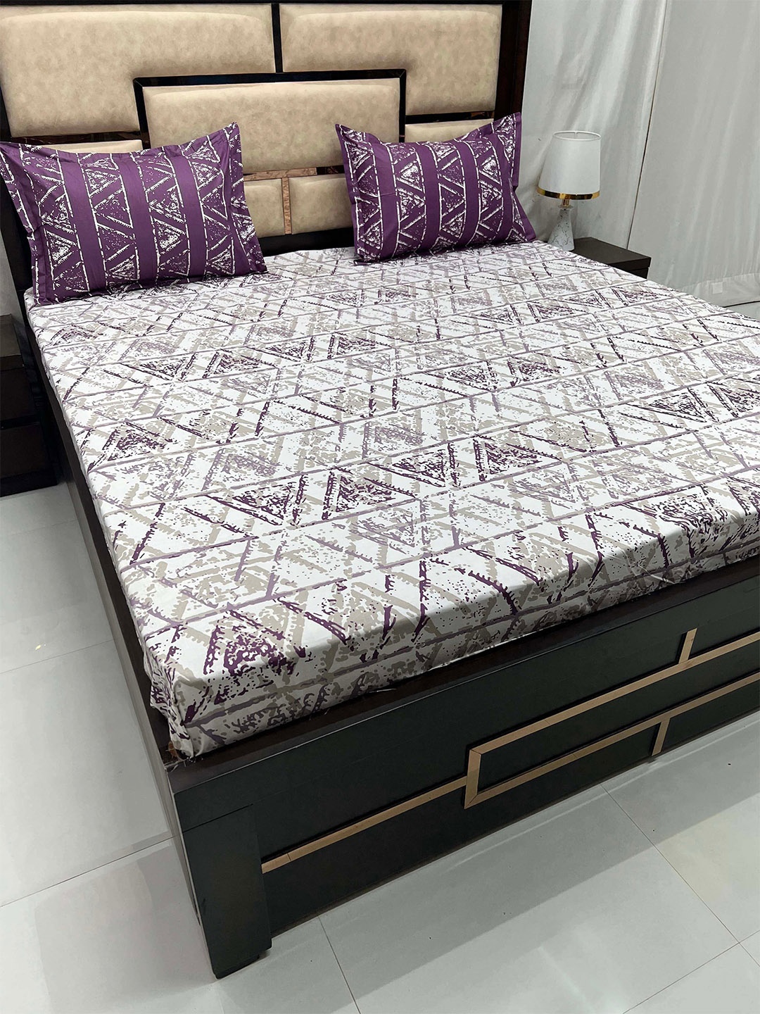 Pure Decor Lifestyle Purple Printed Cotton 330 TC King Bedsheet with 2 Pillow Covers
Pure Decor Lifestyle Purple Printed Cotton 330 TC King Bedsheet with 2 Pillow Covers