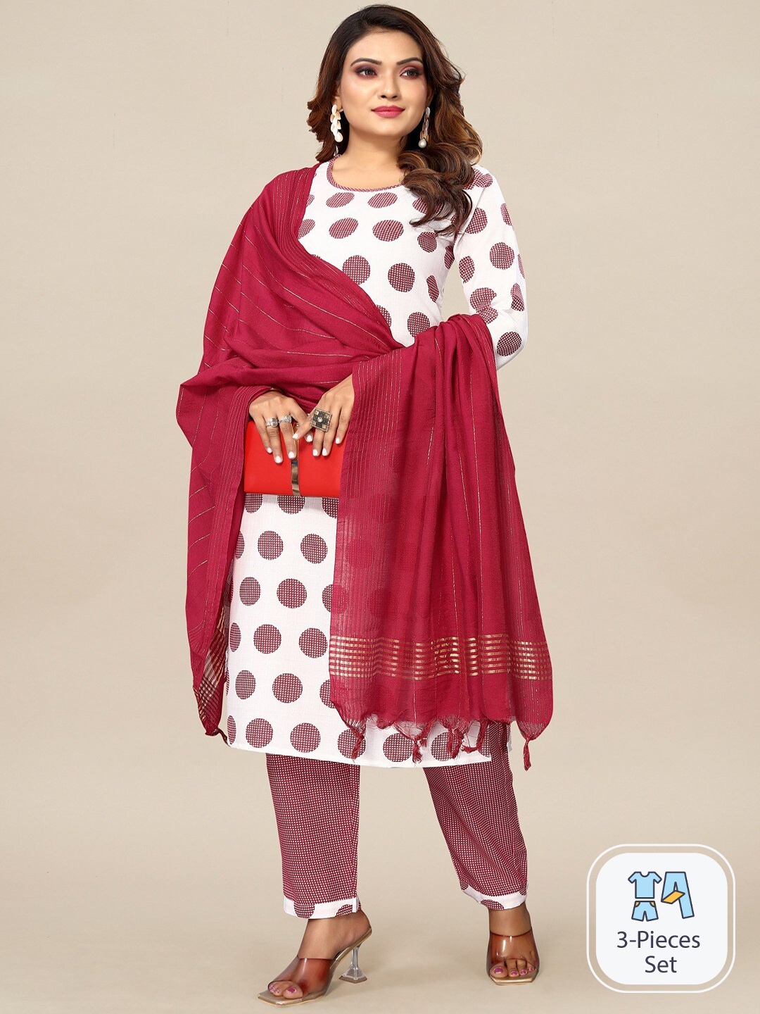TITANIUM SILK INDUSTRIES PVT. LTD. Geometric Printed Regular Kurta with Trousers & Dupatta, White
TITANIUM SILK INDUSTRIES PVT. LTD. Geometric Printed Regular Kurta with Trousers & Dupatta, White