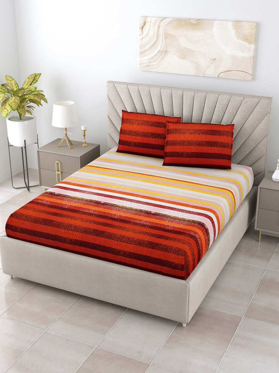 BOMBAY DYEING Supercale Maroon Printed Cotton 144 TC King Bedsheet with 2 Pillow Covers
BOMBAY DYEING Supercale Maroon Printed Cotton 144 TC King Bedsheet with 2 Pillow Covers