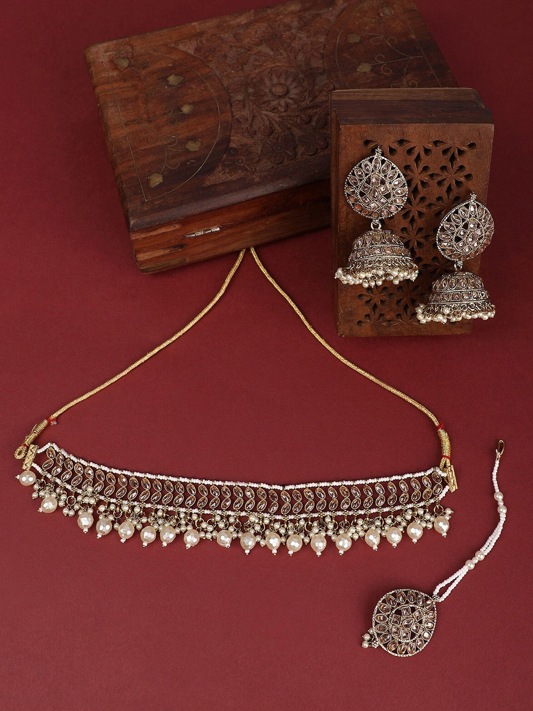 ZaffreCollections Gold-Plated AD Studded & Beaded Necklace With Earrings And Maang Tika
ZaffreCollections Gold-Plated AD Studded & Beaded Necklace With Earrings And Maang Tika