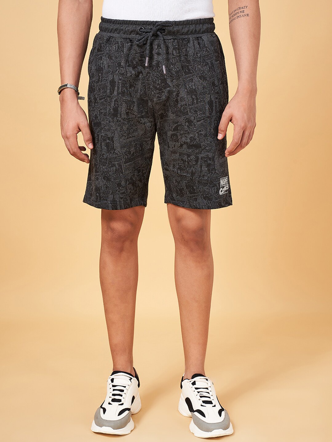 SF JEANS by Pantaloons Men Marvel Printed Slim Fit Mid Rise Cotton Sports Shorts, Charcoal
SF JEANS by Pantaloons Men Marvel Printed Slim Fit Mid Rise Cotton Sports Shorts, Charcoal