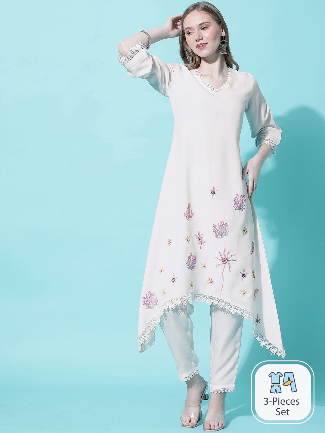 HEEPOSH Floral Embroidered Thread Work V-Neck A-Line Kurta With Trousers & Dupatta, White
HEEPOSH Floral Embroidered Thread Work V-Neck A-Line Kurta With Trousers & Dupatta, White