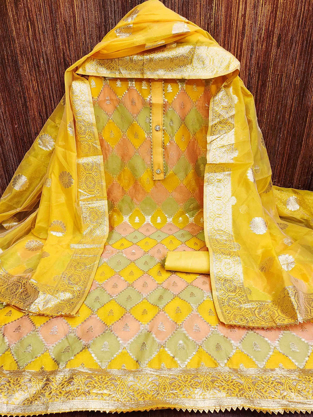 MANVAA Ethnic Motifs Woven Design Gotta Patti Detail Unstitched Dress Material, Yellow
MANVAA Ethnic Motifs Woven Design Gotta Patti Detail Unstitched Dress Material, Yellow