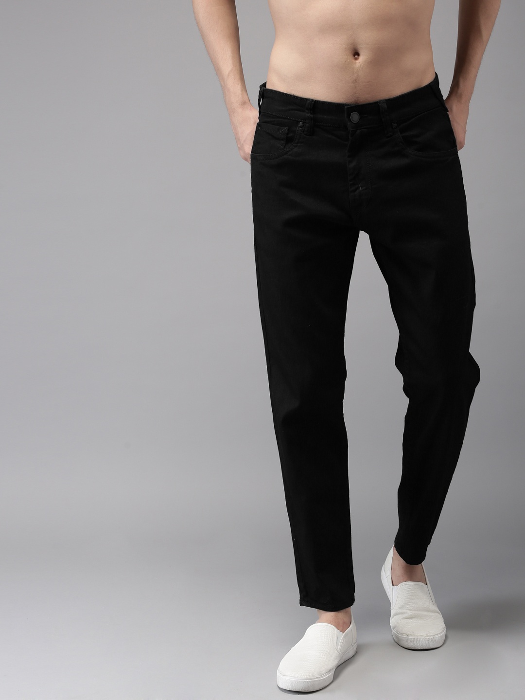Moda Rapido Men Black Slim Tapered Fit Mid-Rise Clean Look Stretchable Cropped Jeans
Moda Rapido Men Black Slim Tapered Fit Mid-Rise Clean Look Stretchable Cropped Jeans