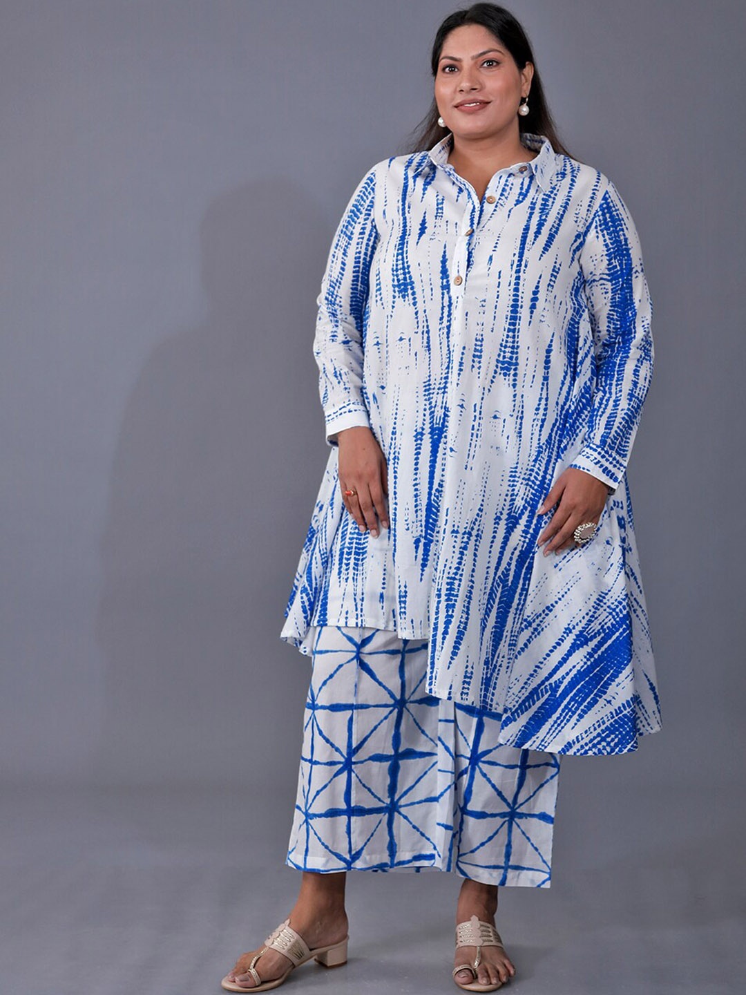 Fabnest Curve Plus Size Abstract Printed Pure Cotton A-Line Kurta With Palazzos, White
Fabnest Curve Plus Size Abstract Printed Pure Cotton A-Line Kurta With Palazzos, White