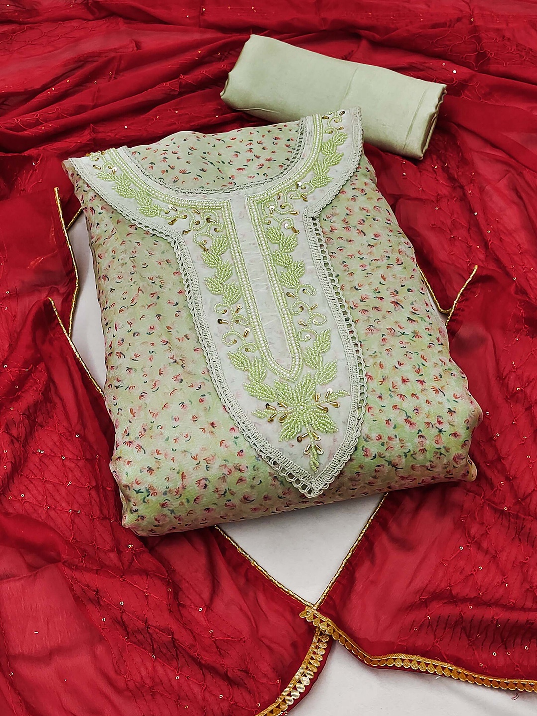 SHADOW & SAINING Floral Printed Beads and Stones Organza Unstitched Dress Material, Olive
SHADOW & SAINING Floral Printed Beads and Stones Organza Unstitched Dress Material, Olive